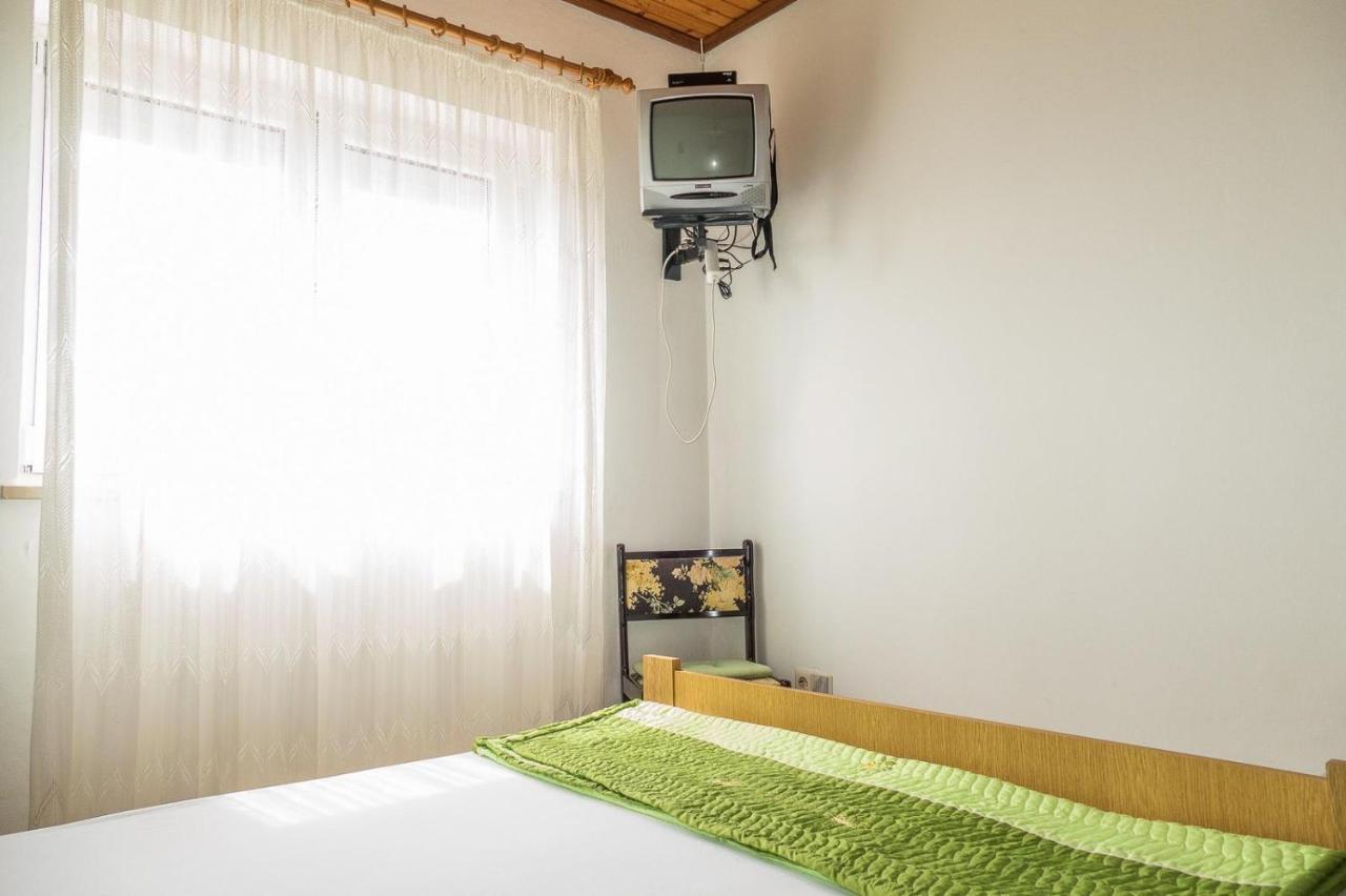 Apartments Pahljina Palit Dış mekan fotoğraf