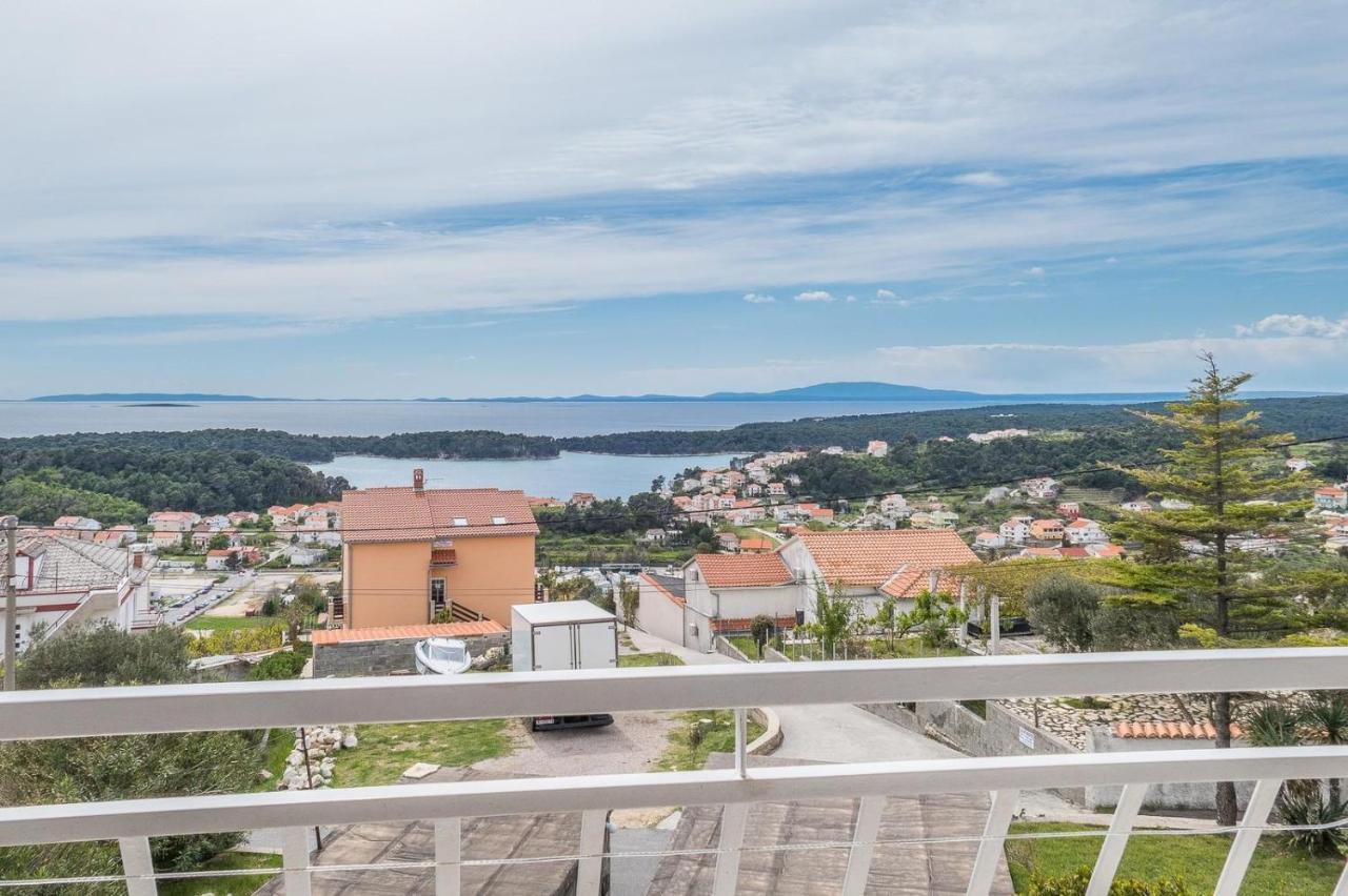Apartments Pahljina Palit Dış mekan fotoğraf